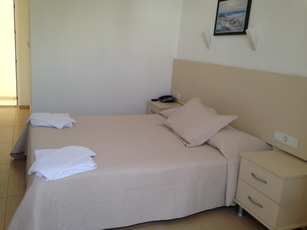 Acelya Hotel Ortakent Esterno foto