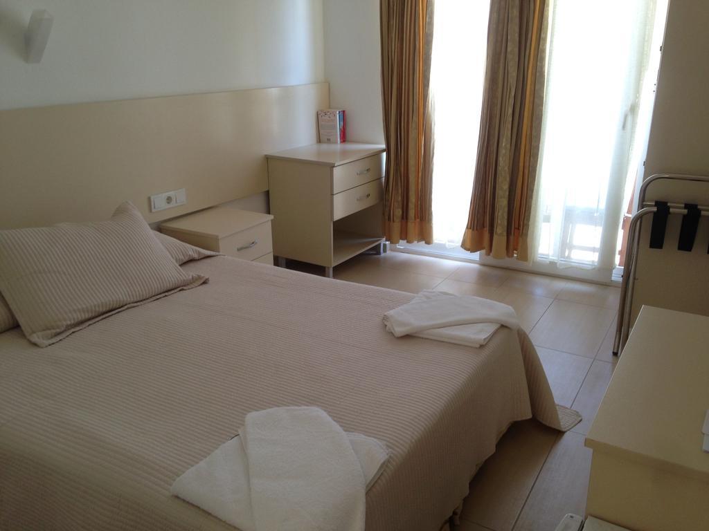 Acelya Hotel Ortakent Esterno foto
